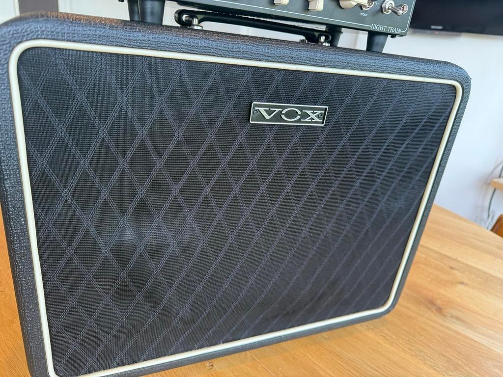 Vox Night Train NT15H + V112NT Speaker Cabinet, Muziek en Instrumenten, Versterkers | Bas en Gitaar, Gebruikt, Gitaar, Minder dan 50 watt