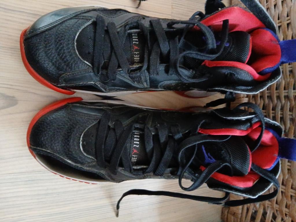 Jordan Schoenen Maat 38,5, Kinderen en Baby's, Kinderkleding | Schoenen en Sokken, Gebruikt, Ophalen of Verzenden, Jordan, Jongen of Meisje