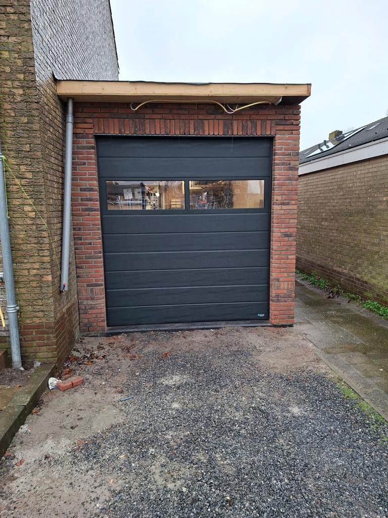 Geïsoleerde garagedeur/roldeur 250x250 NIEUW, Doe-het-zelf en Verbouw, Deuren en Horren, Ophalen of Verzenden, Metaal, 120 cm of meer