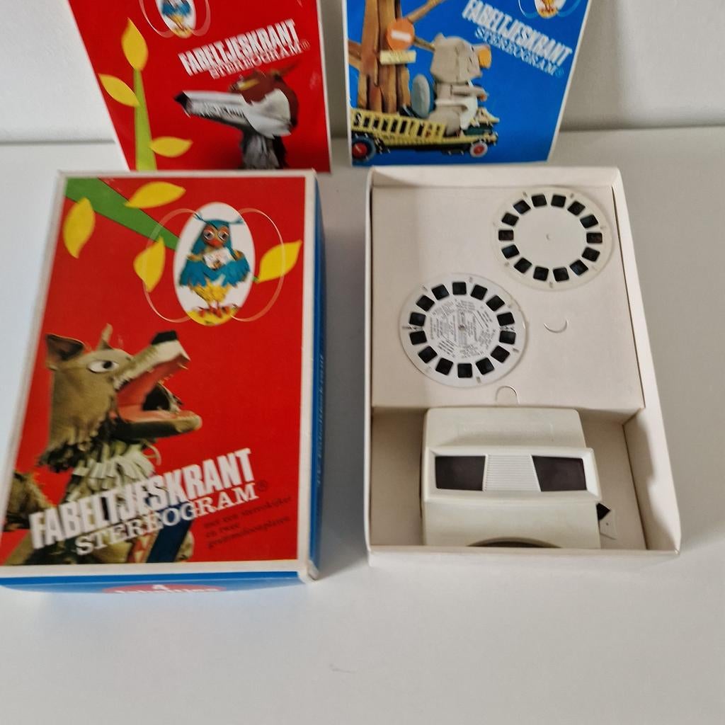 OVP fabeltjeskrant stereo viewer 7 inch single en plaatjes, Antiek en Kunst, Ophalen of Verzenden