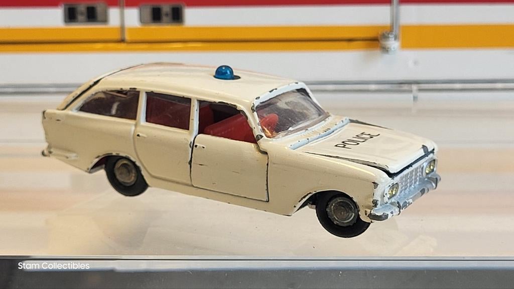 Lone Star Impy Ford Zodiac Estate Police 1/59 Made England, Gebruikt, Auto, Ophalen of Verzenden