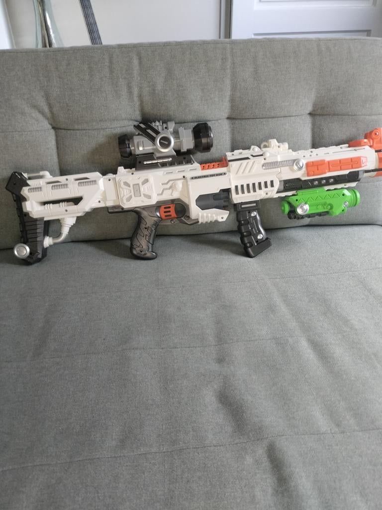 Machine geweer speelgoed. Nerf, Ophalen