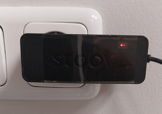 Oplader en accu voor STOOV warmtekussen, Ophalen of Verzenden, Nieuw, Zwart, Overige vormen