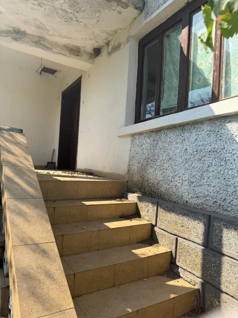 Price reduced-House in Bulgaria 66m² + 900m² + 2ha vineyard, Huizen en Kamers, Buitenland, Dorp, Verkoop zonder makelaar, 66 m²