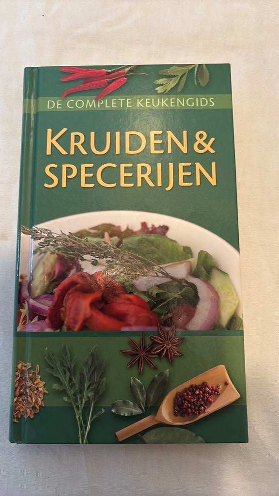 Kruide & Specerijen -Ulrike Bültjer, Ophalen of Verzenden, Zo goed als nieuw