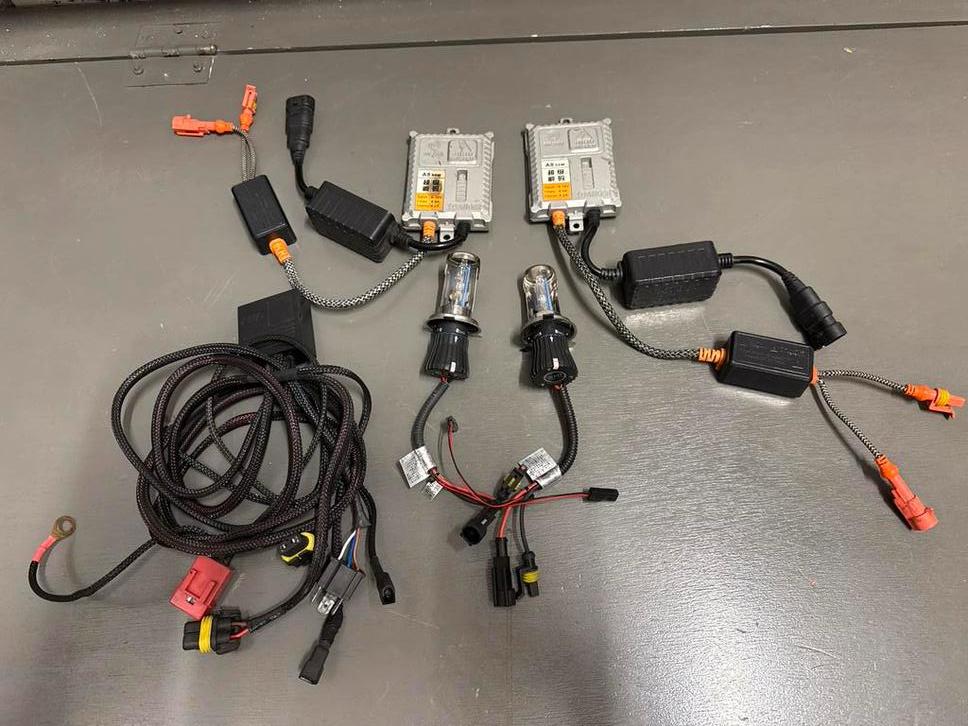 H4 Bi Xenon 8000 K HID Xenon Conversie Kit Ex Demo, Ophalen of Verzenden, Gebruikt, Overige automerken