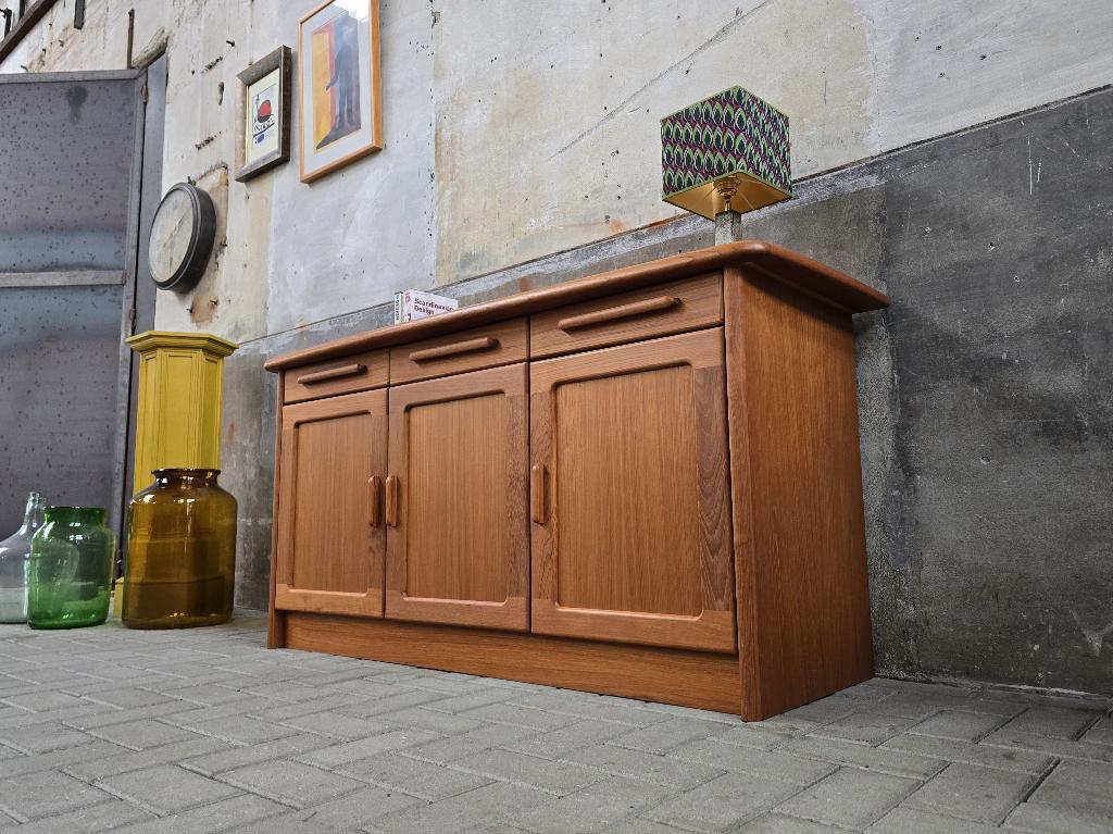 Deens Design Vol Teak Houten Dressoir | Vintage Lage Kast