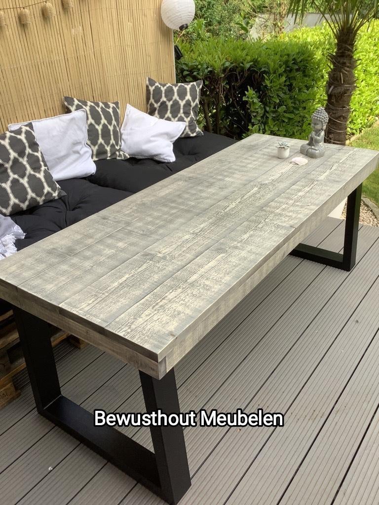 ACTIE!! Steigerhouten Tafel met Metaal onderstel., Tuin en Terras, Tuinsets en Loungesets, Ophalen of Verzenden, Nieuw, Steigerhout