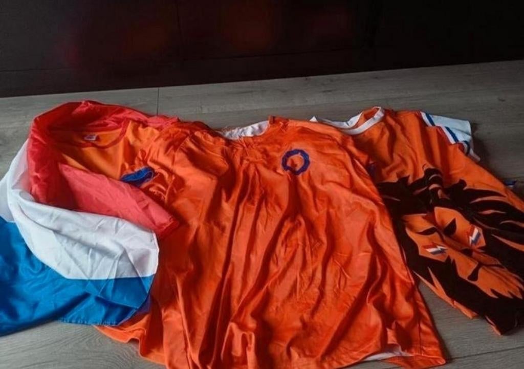 Oranje pakken / Nederland Juigcape/ Shirt, Ophalen of Verzenden, Nieuw, Overige maten, Oranje of Koningsdag