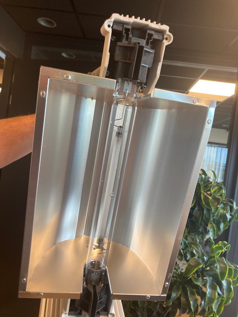 Gavita 1000 watt 400 v kweeklamp compleet met bulb, Tuin en Terras, Kweekspullen, Ophalen, Zo goed als nieuw, Kweeklamp