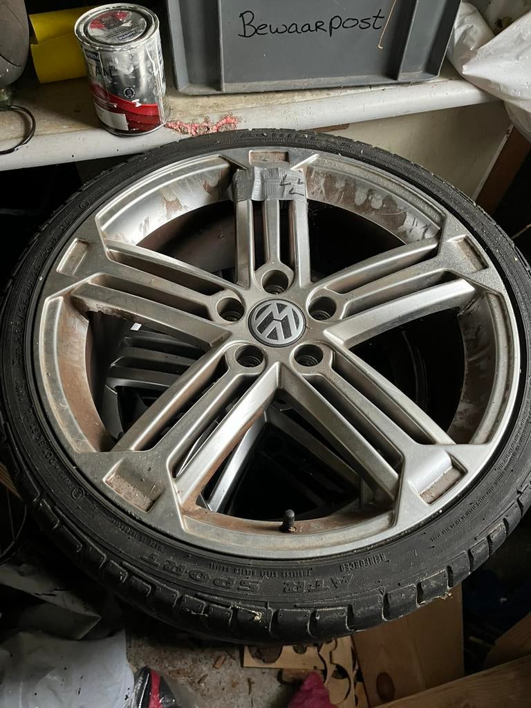 Zomerbanden met velgen Volkswagen GTI, Ophalen, 18 inch, Velg(en), Zomerbanden