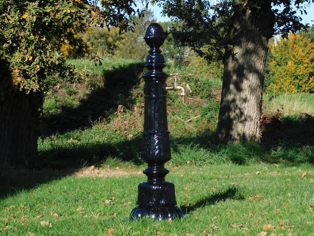 Sierlijke staande waterkraan - zwart, Tuin en Terras, Ophalen of Verzenden, Aluminium, Waterornament