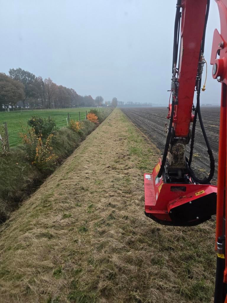Voor al u grondwerk tuinaanleg