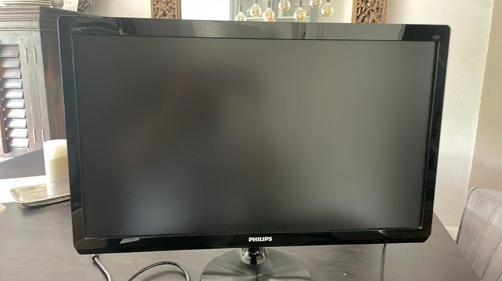 Philips led monitor 24 inch, Computers en Software, Monitoren, Verzenden, Full HD, Zo goed als nieuw, LED