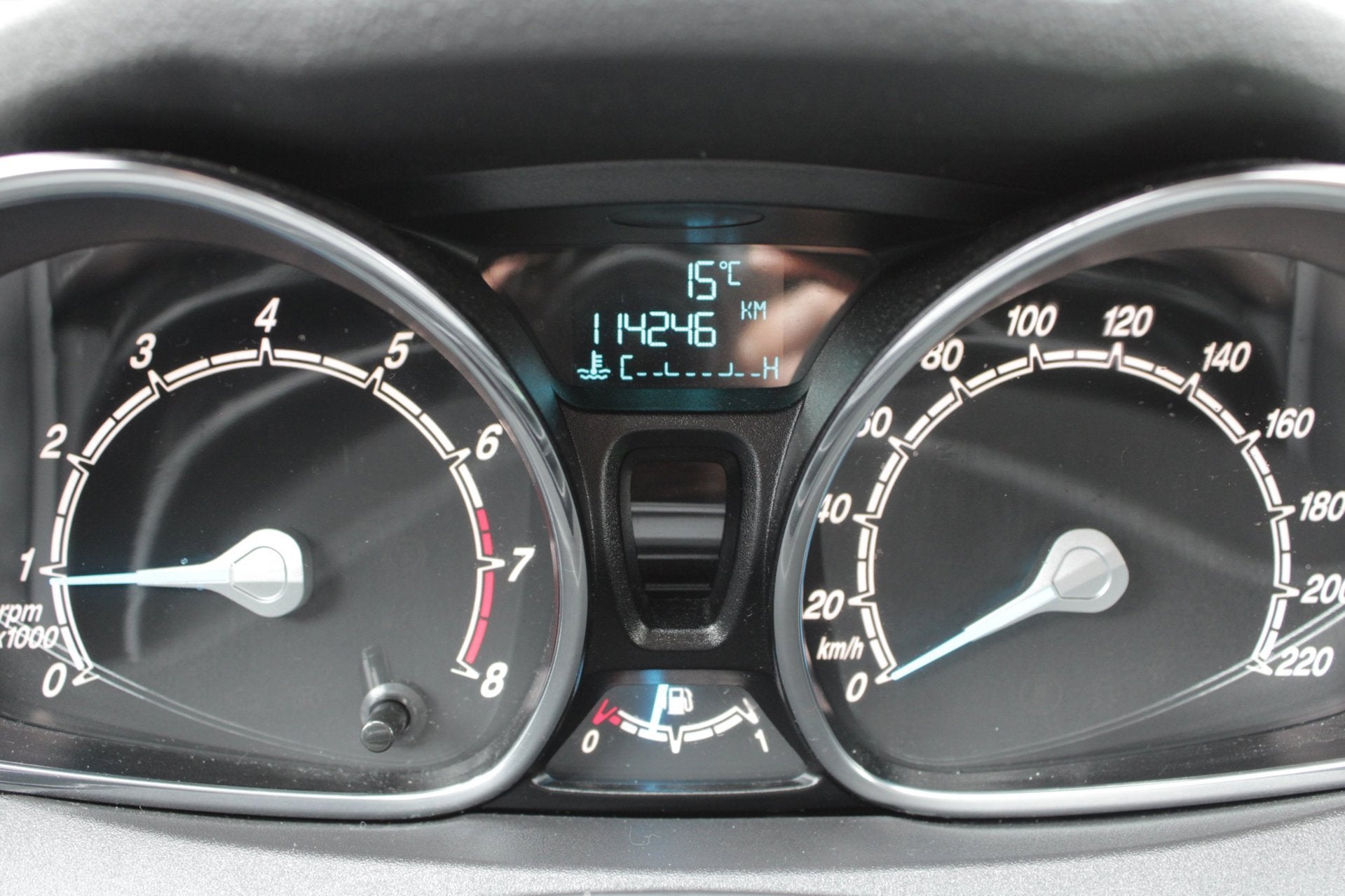 Foto 9 van Ford Fiesta 1.0 Titanium / Airco / Cruise Control / Elektirs