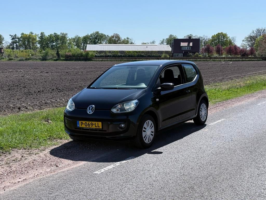 Volkswagen Move Up! 1.0 75PK 2013 Zwart, Auto's, Volkswagen, Up!, 4 stoelen, Zwart, Handgeschakeld