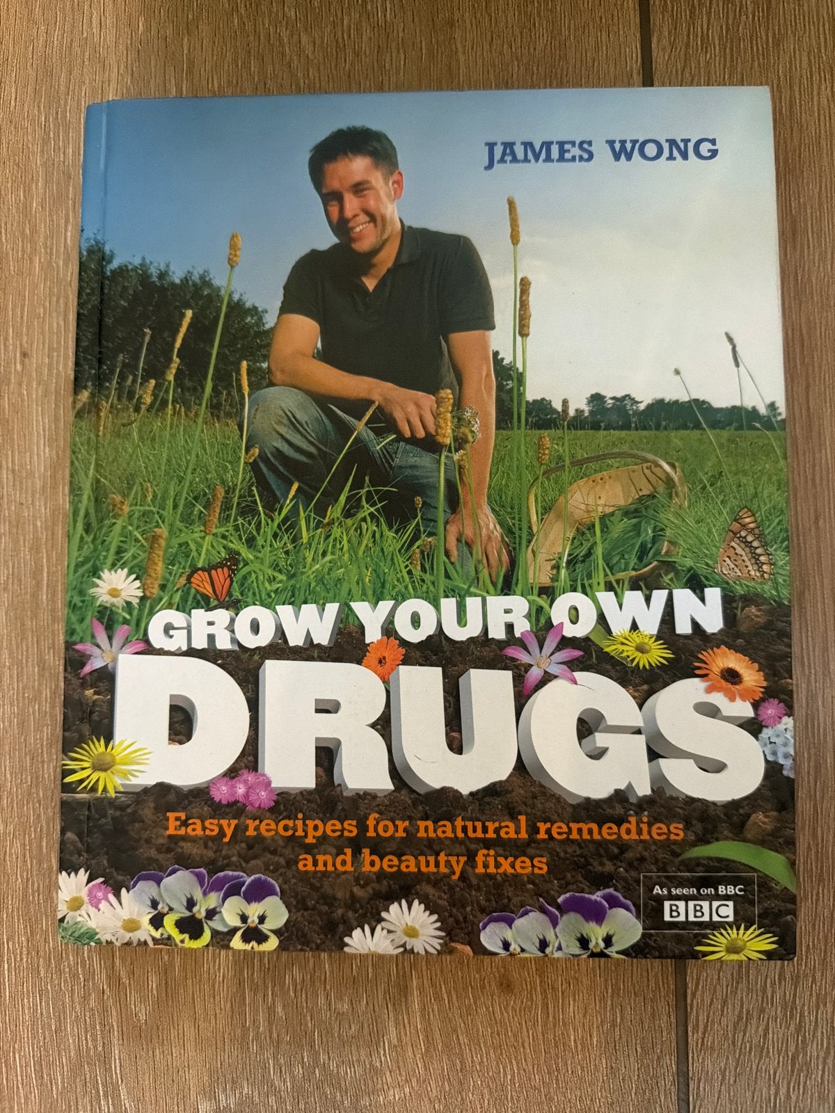 Grow Your Own Drugs - James Wong (Natuurlijke remedies), Ophalen of Verzenden, Zo goed als nieuw, Kruiden en Alternatief