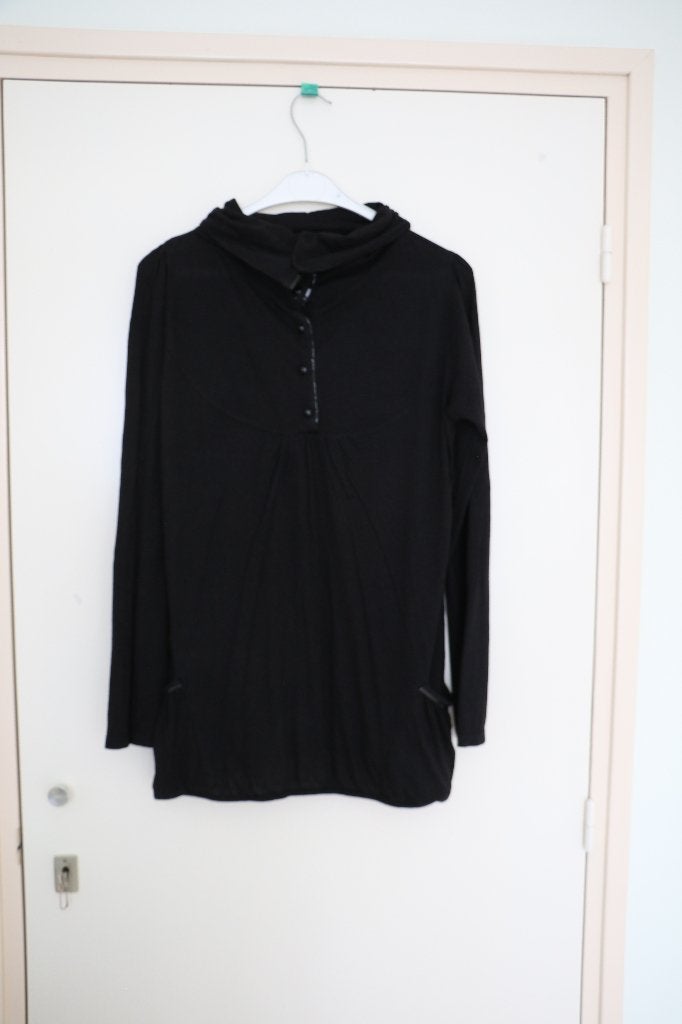 Blouses Merk DDP. Maat XL Kleur Zwart., Zwart, Maat 46/48 (XL) of groter, Ophalen of Verzenden, Zo goed als nieuw