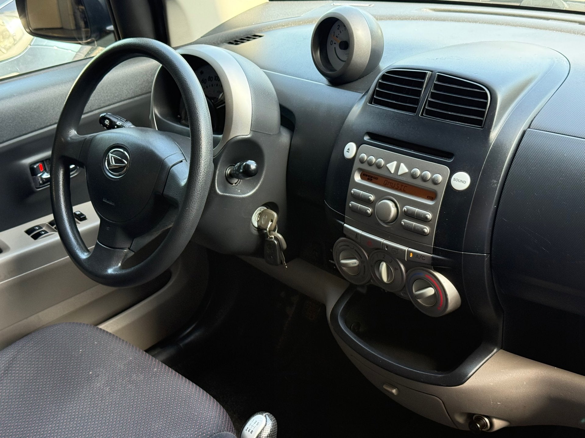 Daihatsu Sirion 2 1.3-16V Sport Airco Elektrische Ramen 5D N, Voorwielaandrijving, Stof, Gebruikt, 31 €/maand
