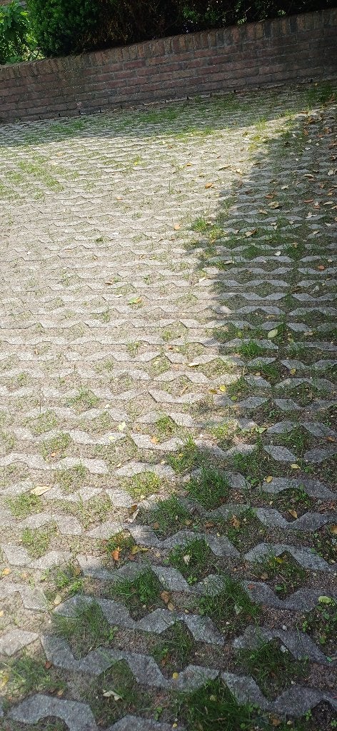 Graskeien 90m2, Tuin en Terras, Tegels en Klinkers, Ophalen, Gebruikt, Klinkers, 10 m² of meer