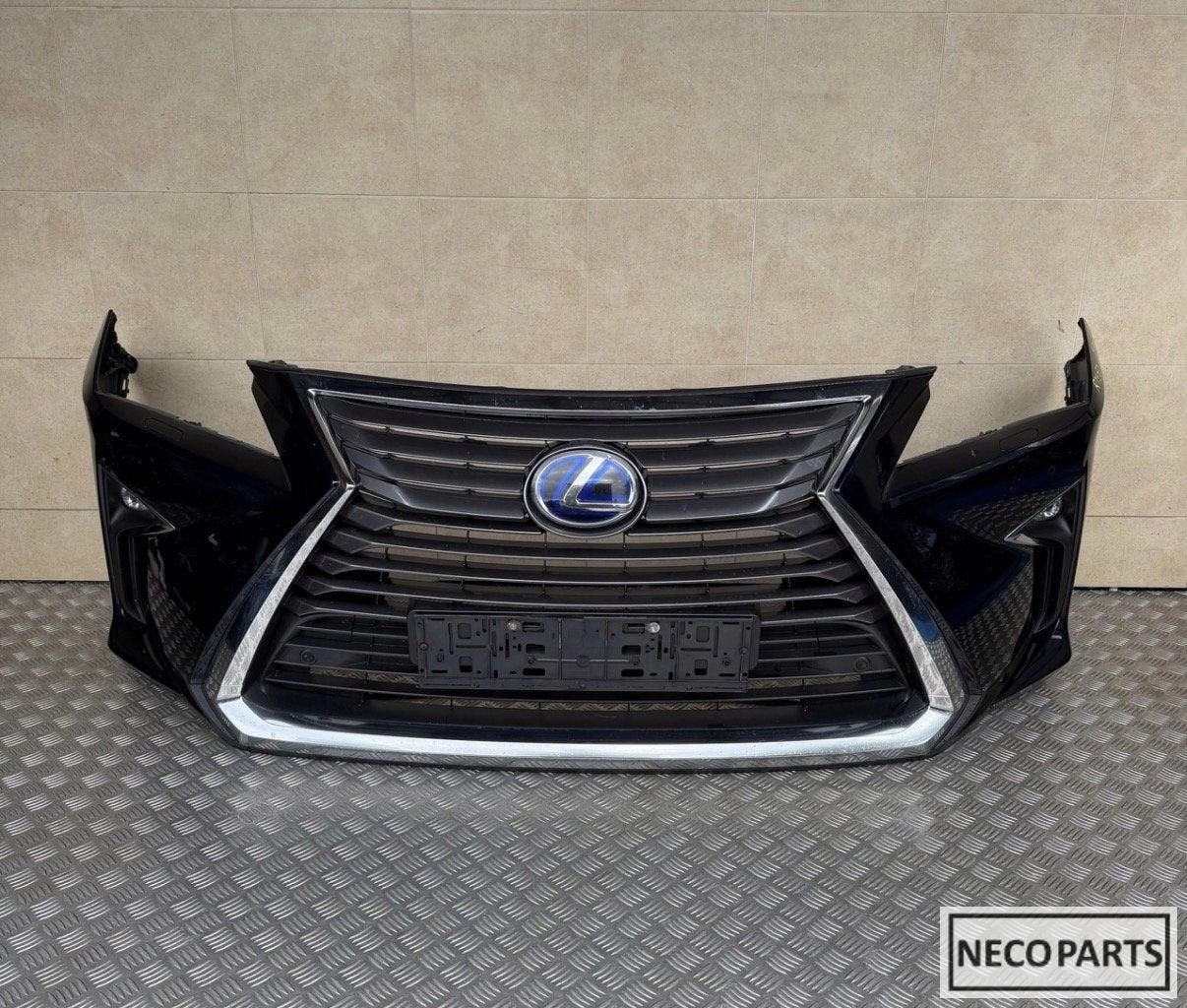 LEXUS RX RX450H XENON VOORBUMPER ORIGINEEL ALLES LEVERBAAR!, Gebruikt, -, Achter, -