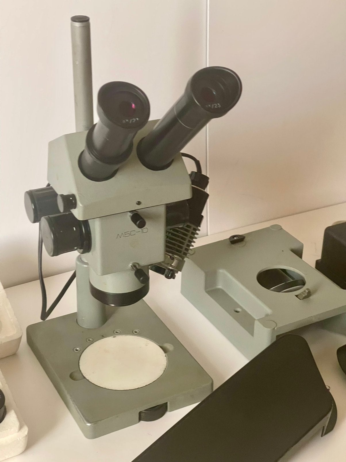 Microscoop Stereomicroscoop MBS10, Audio, Tv en Foto, Optische apparatuur | Microscopen, Gebruikt, Stereomicroscoop, Minder dan 400x