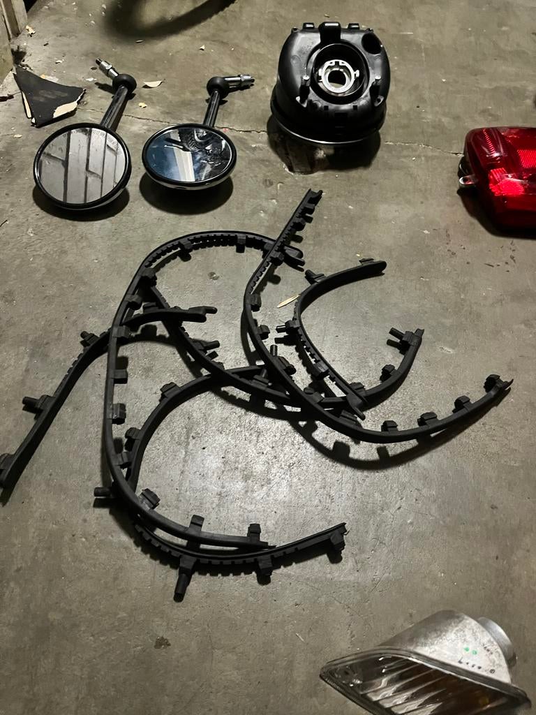 Vespa 300cc treeplan rubbers, Ophalen of Verzenden, Gebruikt, Overige typen, Vespa