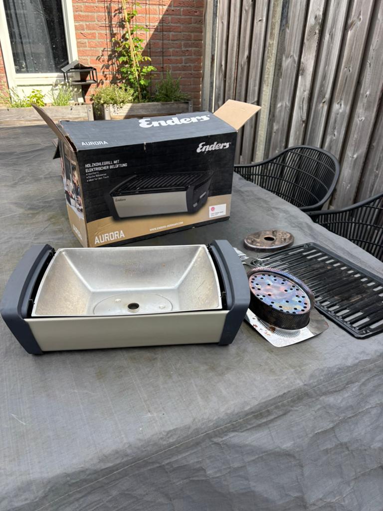 Enders Aurora houtskool tafelbarbeque, Tuin en Terras, Ophalen of Verzenden, Zo goed als nieuw