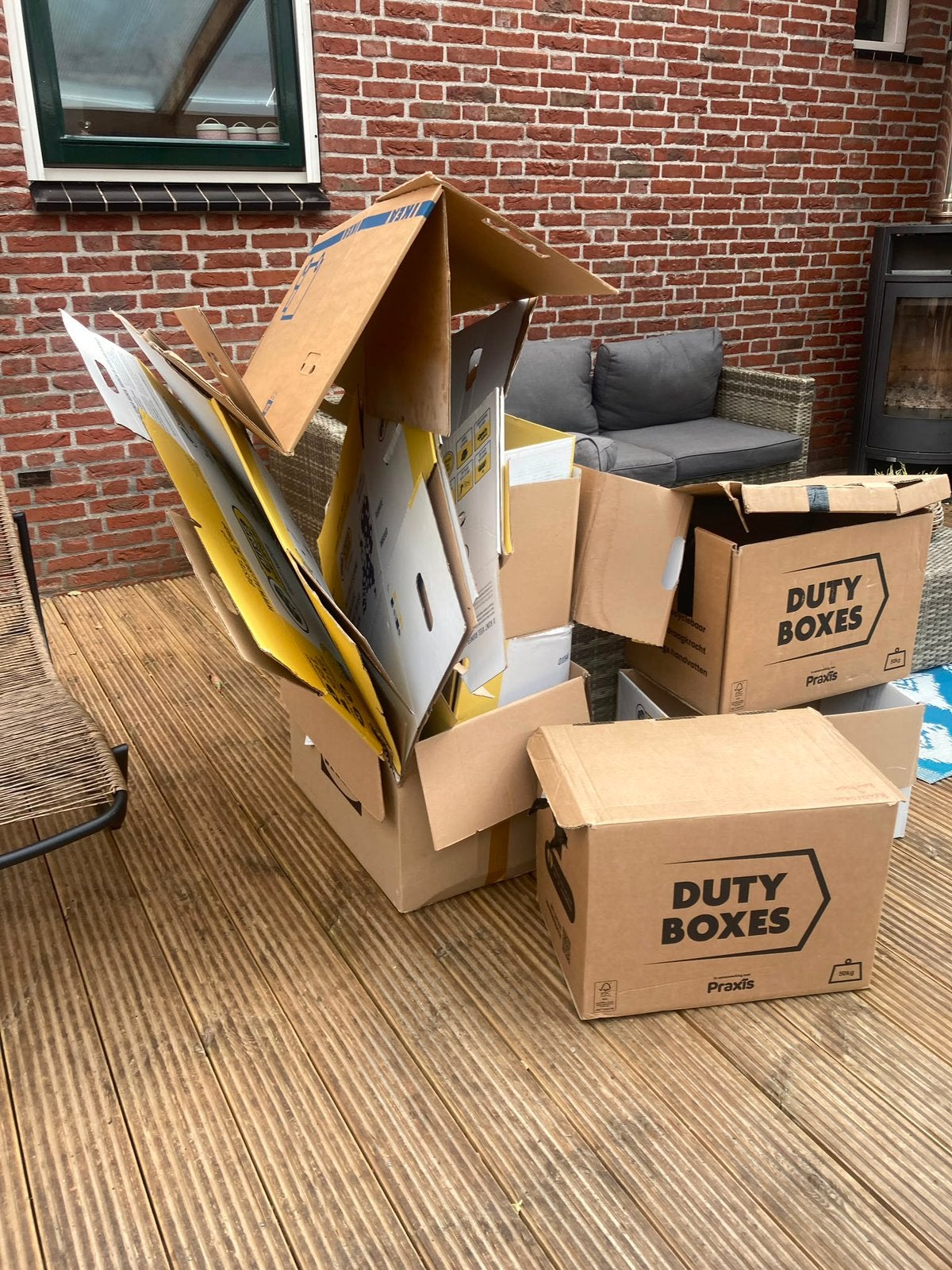 12/ 15   Verhuisdozen. GRATIS, Ophalen, Doos, 50 tot 75 cm, Zo goed als nieuw