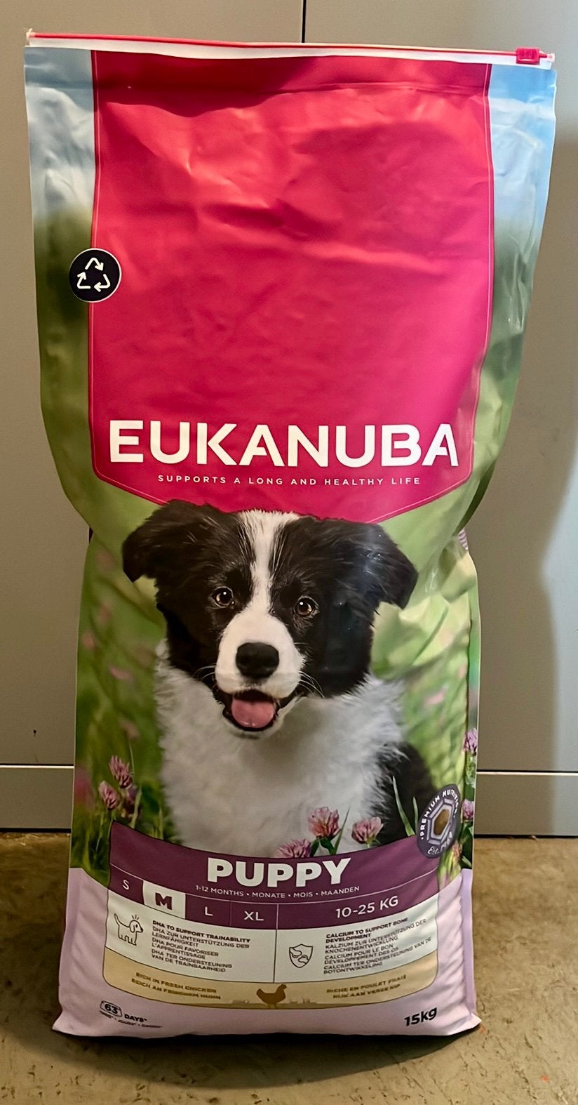 Hondenvoer Eucanuba puppy Medium breed kip zak 15 kg, Ophalen of Verzenden, Hond
