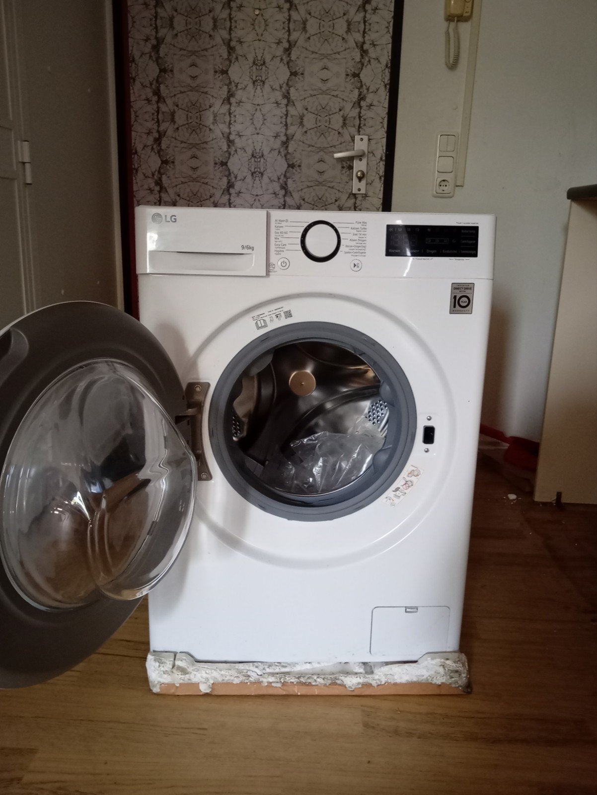 Wasmachine LG, Witgoed en Apparatuur, Wasmachines, Ophalen, Minder dan 85 cm, Nieuw, 1200 tot 1600 toeren