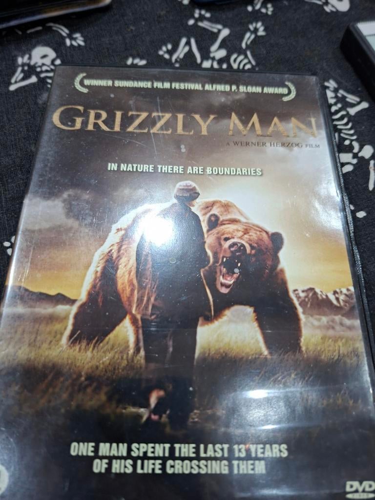 Grizzly man, Alle leeftijden, Ophalen of Verzenden, Zo goed als nieuw