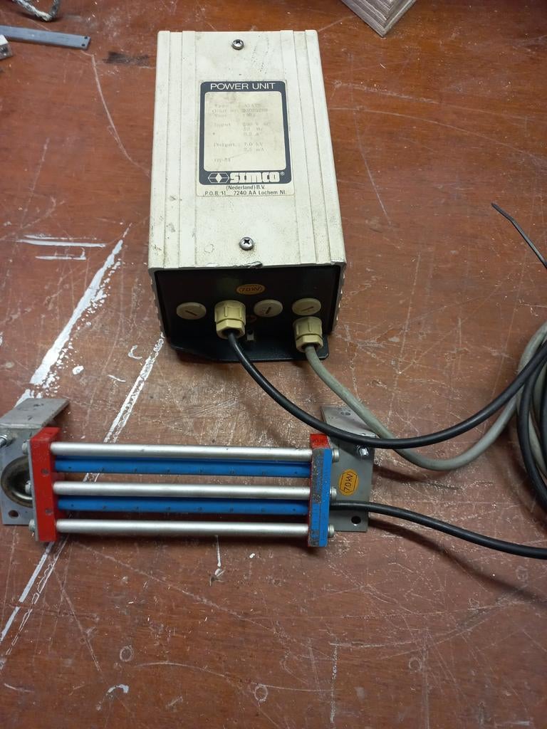 Ionisatie power unit merk simco.voor het antistatisch maken, Ophalen of Verzenden, Gebruikt