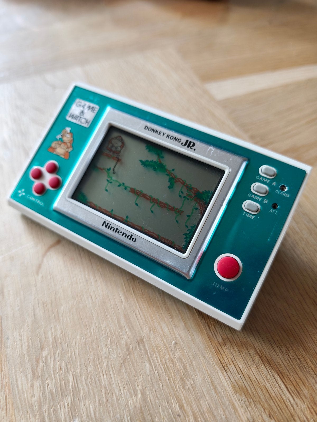 Nintendo game en watch (dj-101) Donkey kong jr. (defect), Spelcomputers en Games, Ophalen of Verzenden, Gebruikt