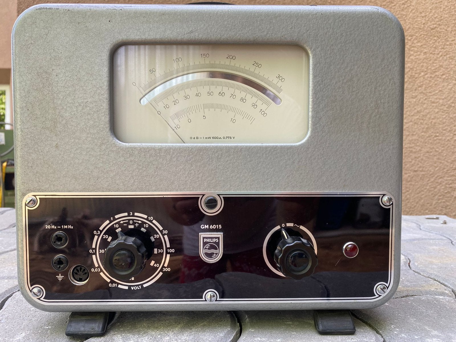 Philips GM 6015 buisvoltmeter - Vintage meetinstrument, Ophalen of Verzenden, Gebruikt, Elektriciteit