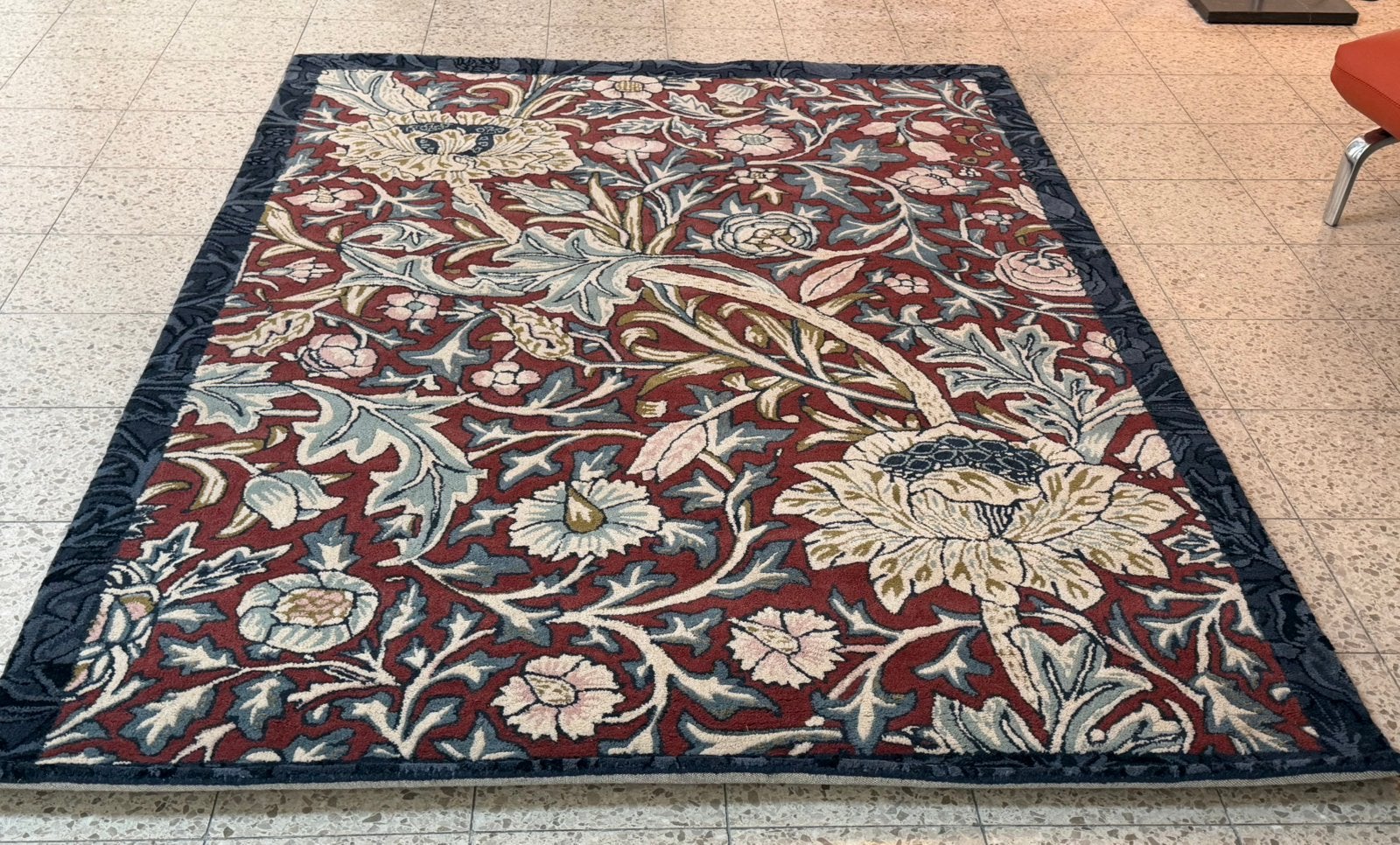 Brink en Campman tapijt Trent Madder Red/ Webbs Blue NIEUW, Huis en Inrichting, Stoffering | Tapijten en Kleden, Ophalen, Nieuw