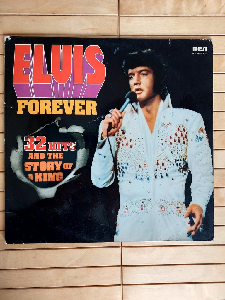 Elvis Forever - 32 Hits And The Story Of A King LP, Complilatie, Ophalen of Verzenden, Gebruikt, 12 inch
