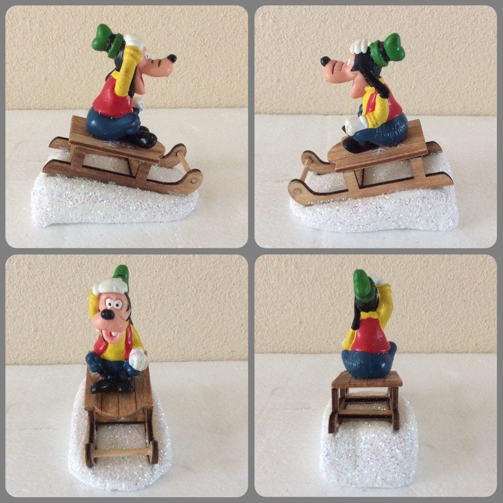 Disney Goofy - beeldje voor kerstdorp, Verzamelen, Disney, Ophalen of Verzenden, Goofy of Pluto, Zo goed als nieuw, Beeldje of Figuurtje