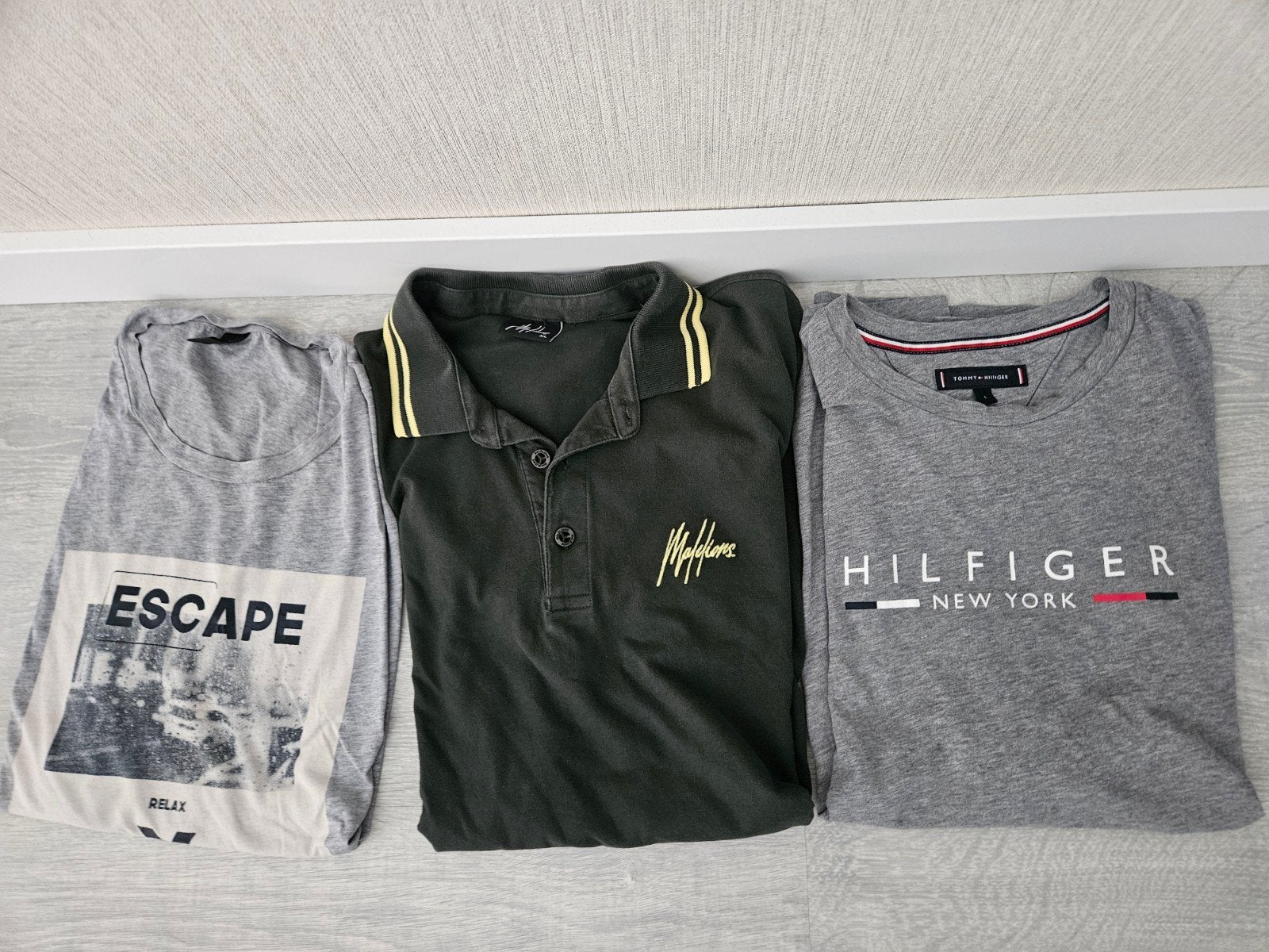 3 shirts boss hilfiger malelions, Ophalen of Verzenden, Gedragen, Maat 52/54 (L)