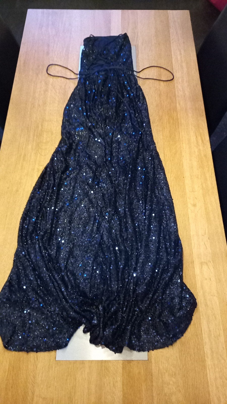 Donkerblauwe GALA jurk met glitters, pailletten en split, Ophalen of Verzenden, Nieuw, Maat 36 (S), Blauw
