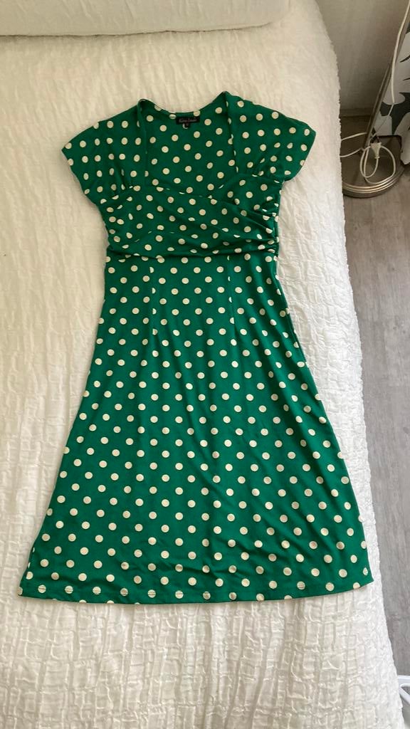 Te Koop king louie jurk, Kleding | Dames, Jurken, Ophalen of Verzenden, Zo goed als nieuw, Groen, Knielengte