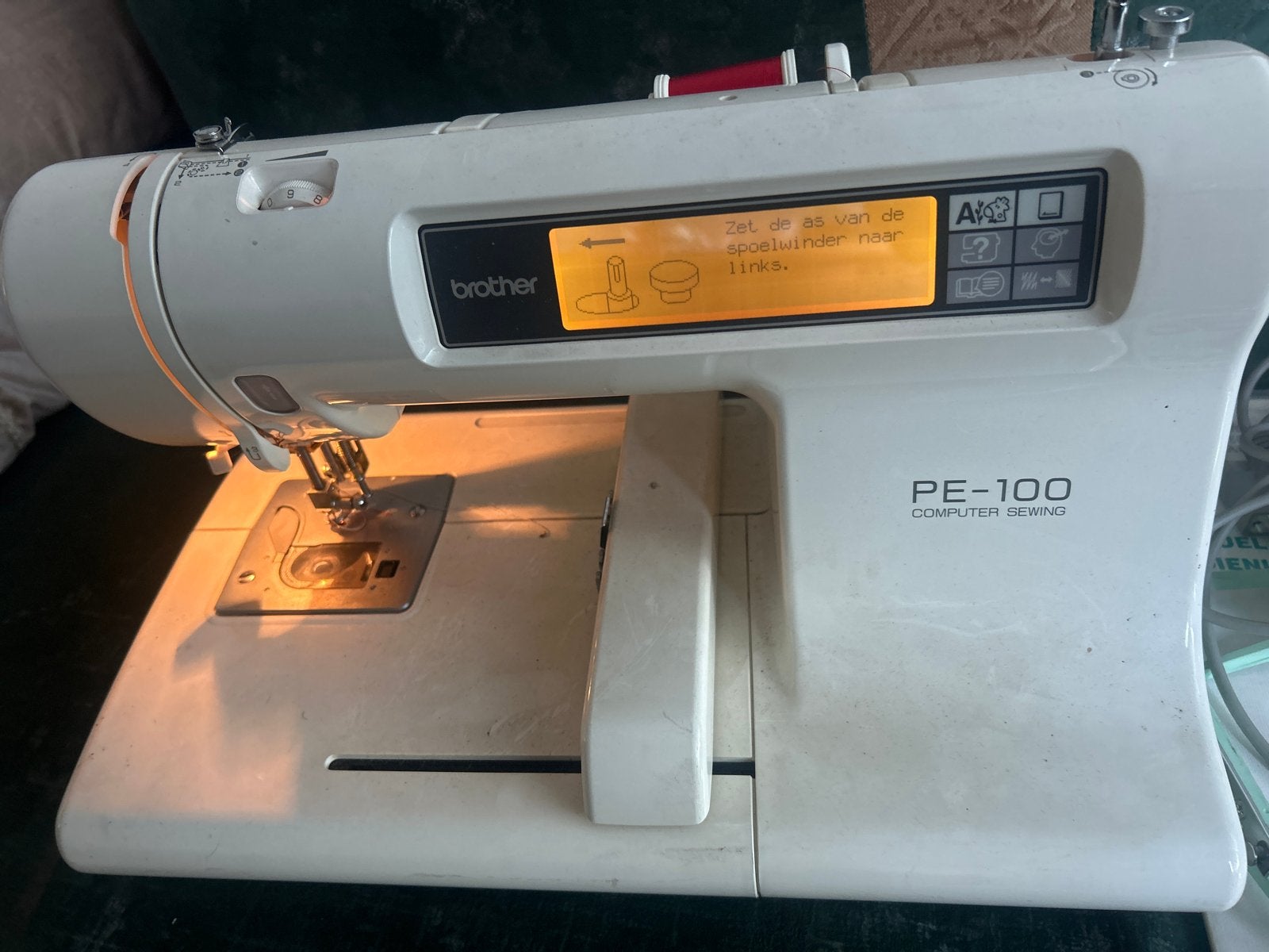 Brother PE-100 Computer Naaimachine met Borduurfunctie, Ophalen of Verzenden, Gebruikt, Naaimachine, Brother