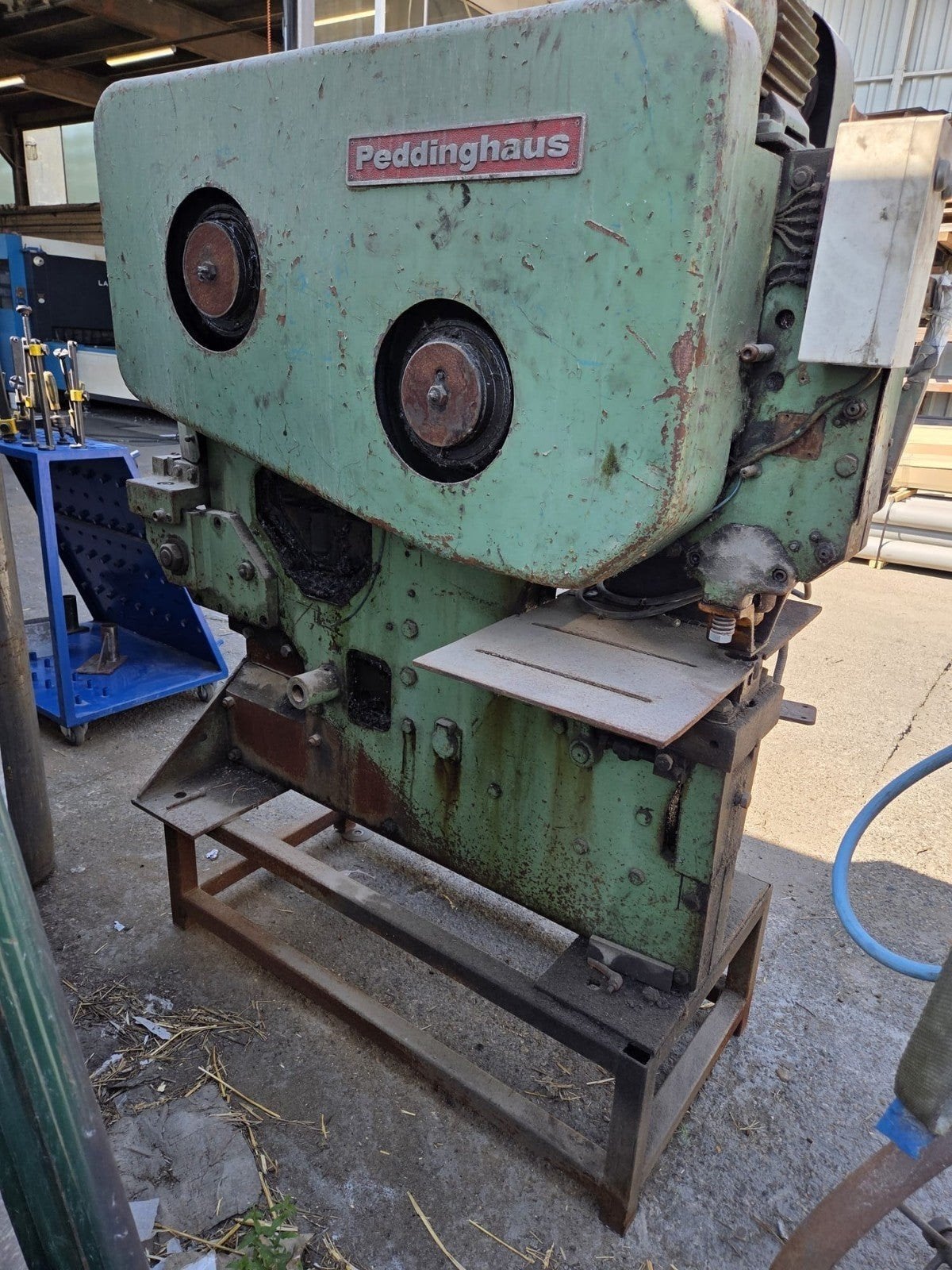 Ponsmachine peddinghaus opknapper, Ophalen of Verzenden, Gebruikt, Metaaldraaibank