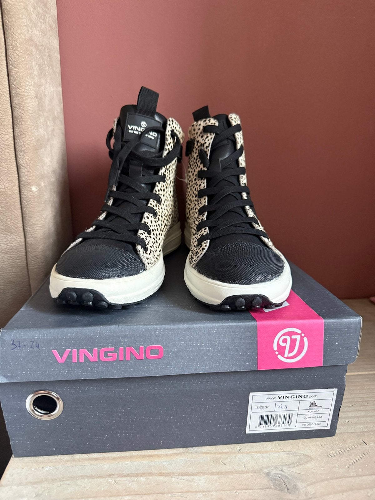 Vingino Noa Mid hoge gympen maat 37 Nieuw, Ophalen, Meisje, Schoenen, Nieuw