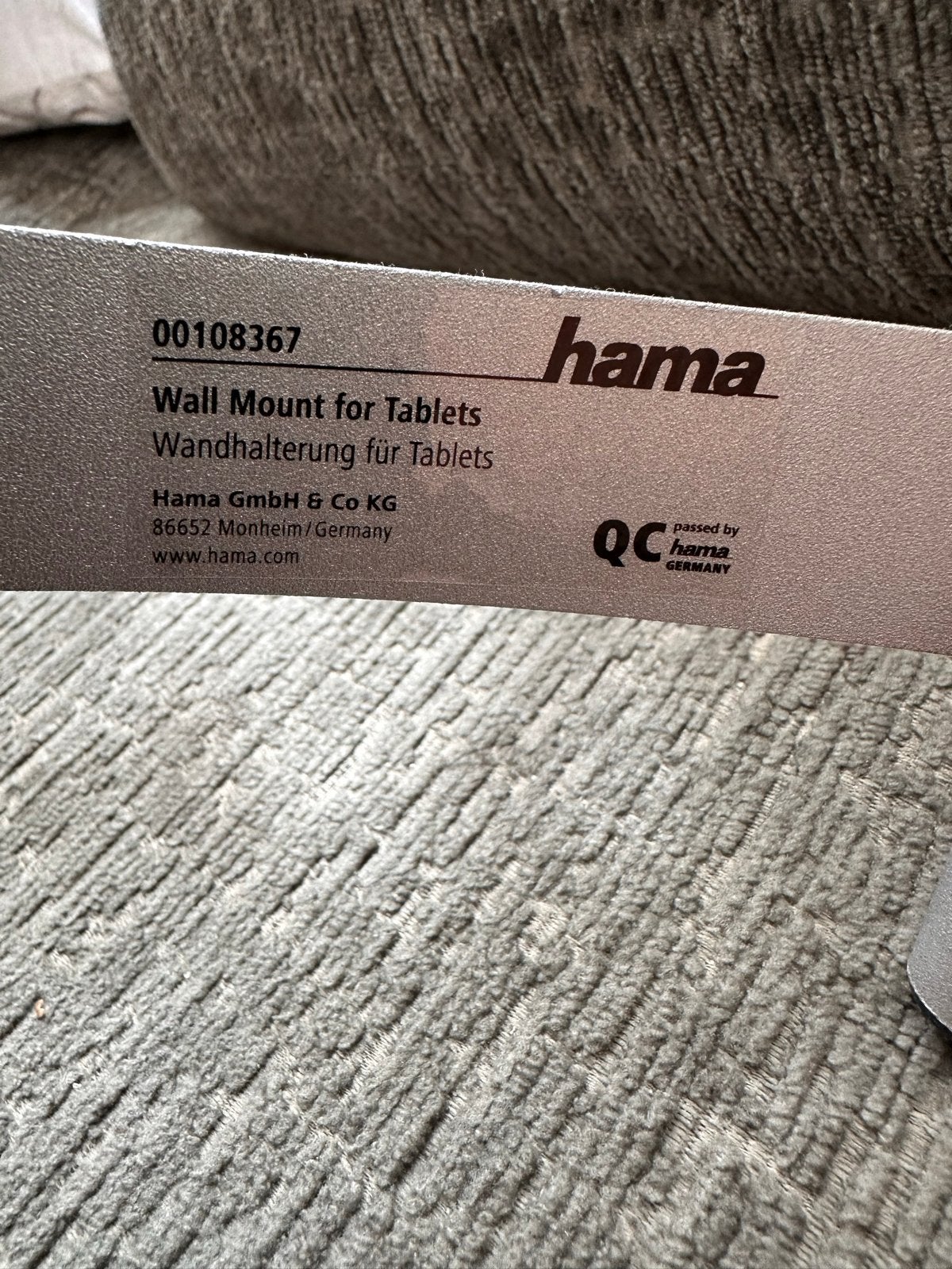 Hama Wandhouder voor Tablets - Universeel, Ophalen of Verzenden, Zo goed als nieuw