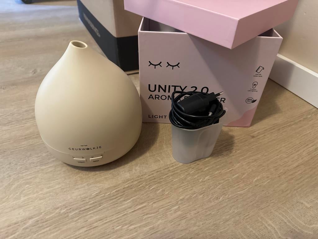 Geurwolkje Unity 2.0 Aroma Diffuser - Zo goed als nieuw, Huis en Inrichting, Woonaccessoires | Overige, Beige, Kunststof, Ophalen of Verzenden