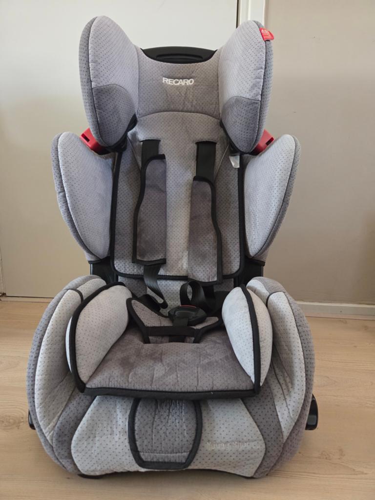 Recaro young sport autostoel, Ophalen of Verzenden, Gebruikt, Overige merken, Autogordel