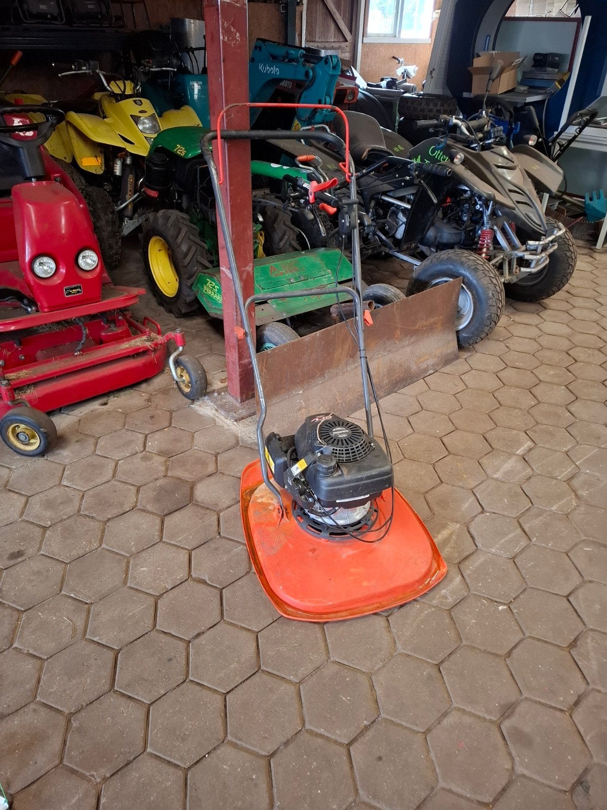 Flymo maaimachine voor de handige Harry, Tuin en Terras, Grasmaaiers, Ophalen, Cirkelmaaier, Gebruikt, Flymo