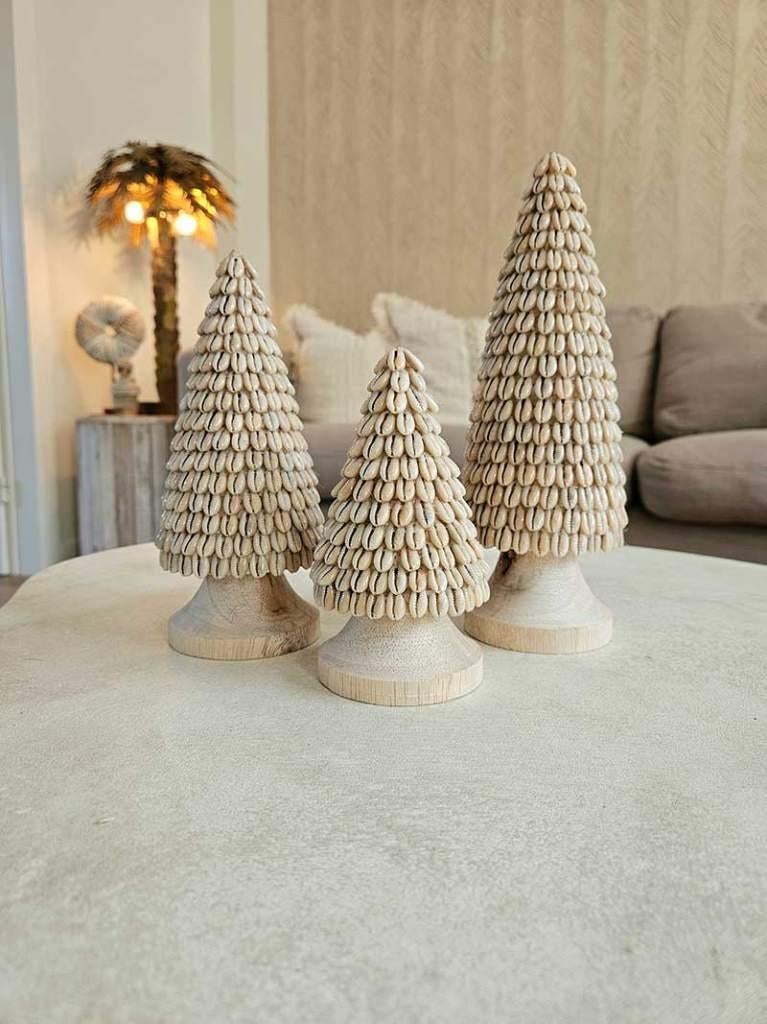 Schelpen kerstboom naturel 1 uit Bali, Diversen, Kerst, Ophalen of Verzenden, Tropical home, 6951nk, Nieuw