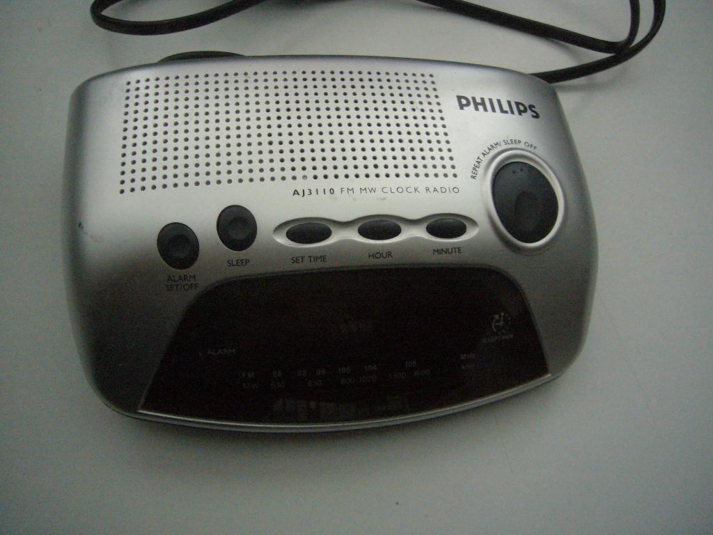 Philips wekkerradio AJ 3110, Ophalen of Verzenden, Gebruikt, Analoog